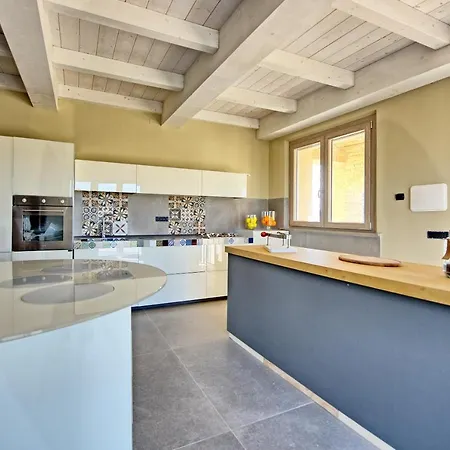 Campana By Posarellivillas Villa *